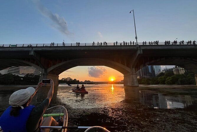 Austin Texas Sunset and Bat Clear Kayak Tour