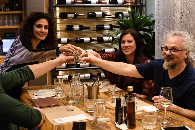 Athens After Dark: Night-Time Food Tour of the Ancient City
