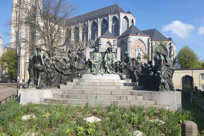 Discover Ghent with a self-guided Outside Escape city game tour!