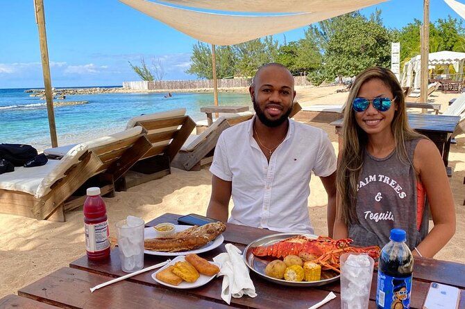 Montego Bay: Bamboo Beach Club VIP Access with Lunch & Cocktails