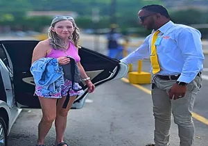 Group Private Kingston Airport Transfers (4 - 9 Persons)