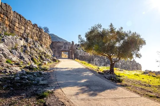 6-Day Private Tour - Delphi, Meteora, Nafplio & Monemvasia