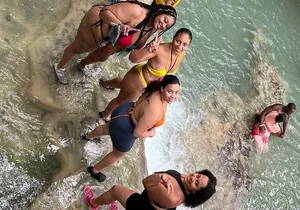 Dunn's River Falls and Blue Hole Private Tour from Montego Bay