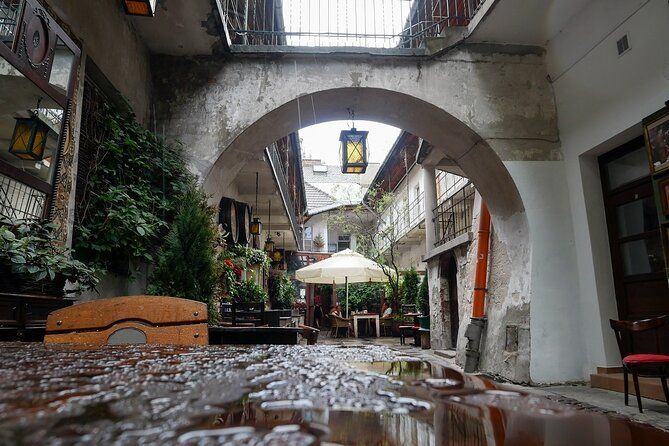 Jewish Quarter Kazimierz and Schindler's Factory Guided Tour