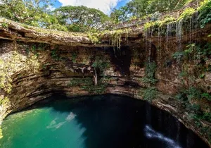 2x1 Tulum tour and Chichen Itza tour for 1 price in 2 days