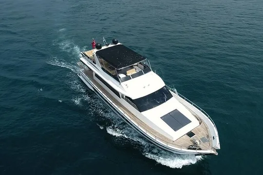 Istanbul Guided Bosphorus Cruise with Turkish Coffee Experience
