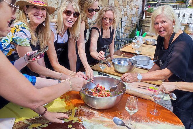 Cooking class at the farm in Tuscany