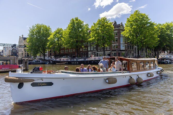 Small Group Boutique All-Inclusive Tour (max 12 p) With Captain