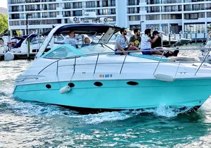 37ft Private Captained Yacht Rental - Up to 13 Happy Guests