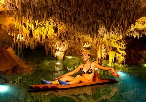 Amazing tour to 3 eco-parks with extreme and incredible adventures.