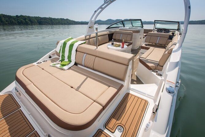 Private escape to discover Cannes & Lerins islands from the sea
