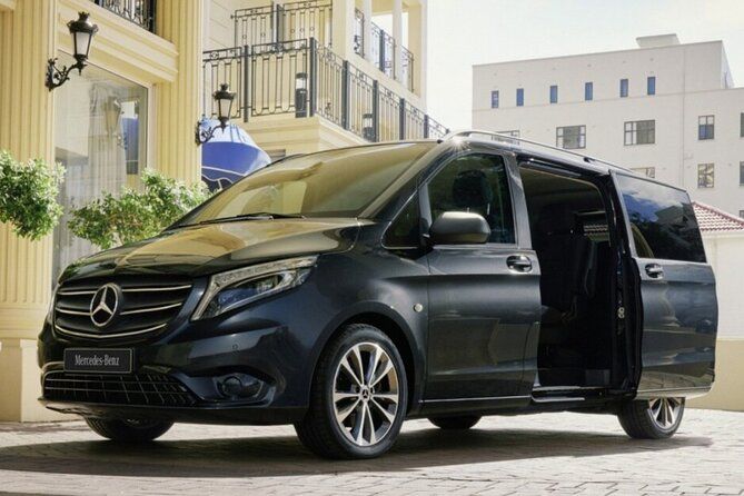 Southampton to Gatwick Airport Private Professional Service