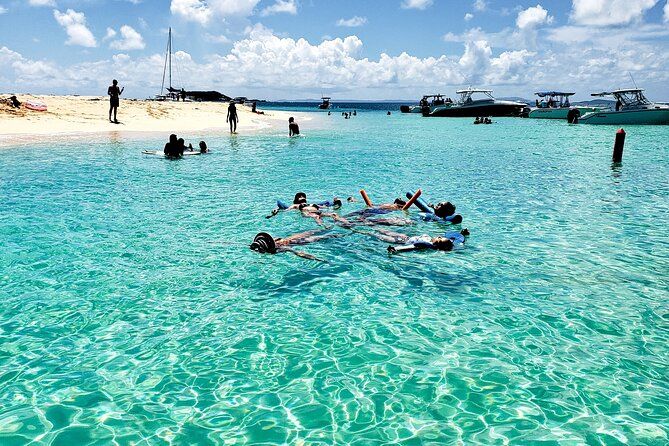 Private All-Inclusive Catamaran 24ft Boat Guided Snorkeling