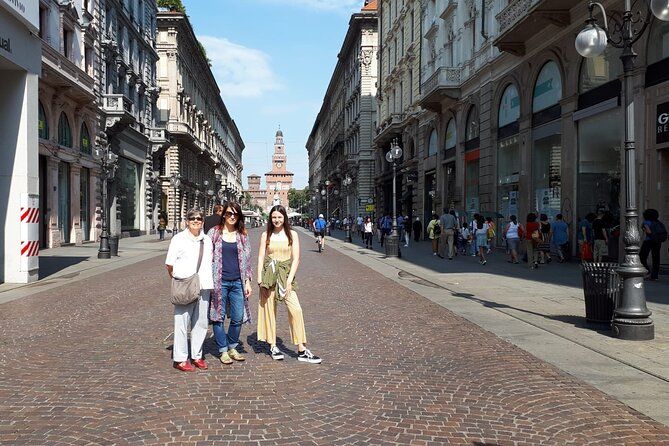 Milan : Private Custom Walking Tour with A Guide (Private Tour)