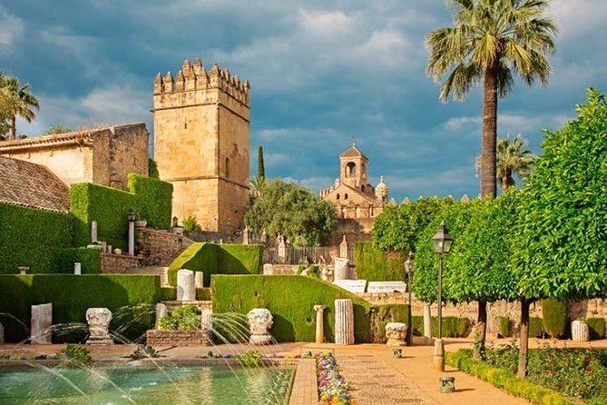 Seville to Granada transfer with optional Córdoba/Mosque tour