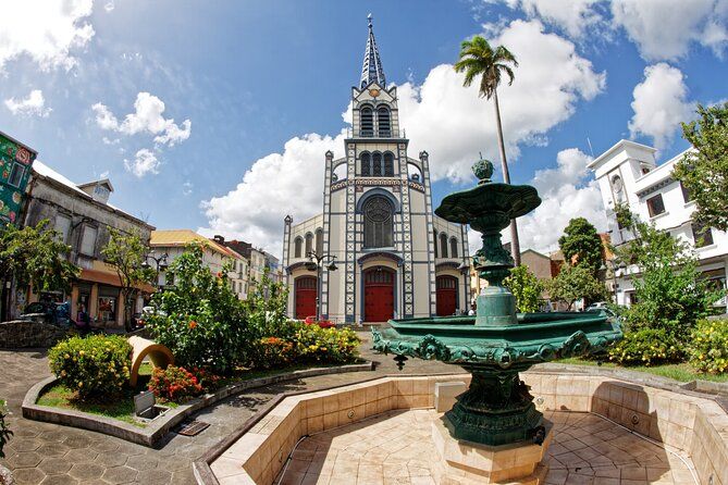 Fort-de-France: Caribbean City Puzzle Adventure