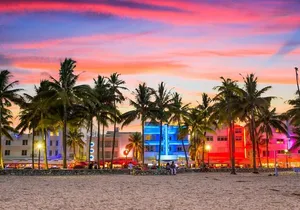 Self Guided Scavenger Hunt: Miami Beach Colors & Culture