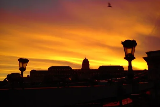 Welcome to Budapest Evening Walk