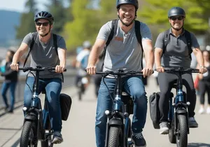 Vancouver E-Bike Rentals - Premium Seawall Bike Path Location