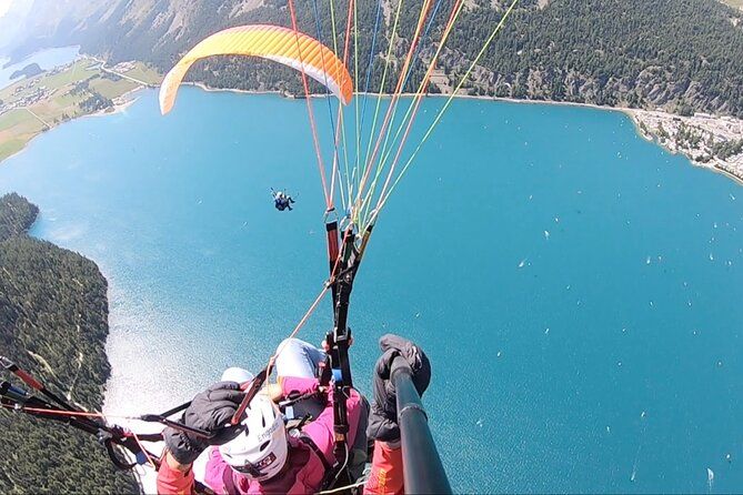 Paragliding Tandem Flights in Engadin