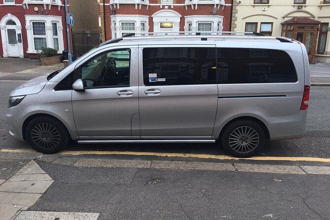 One Way Taxi Transfer from Heathrow Airport to London