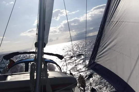 Sailboat tour to the islands