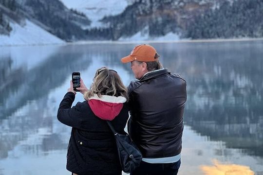 Lake Louise, Johnston Canyon, Bow Falls, Banff Town 1 Day Tour