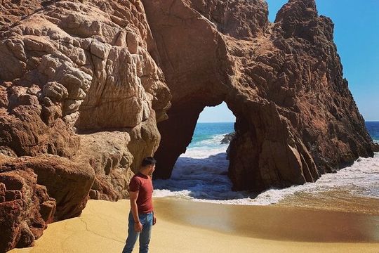 3 Hour Hiking Activity at the Hidden Arch Of Los Cabos