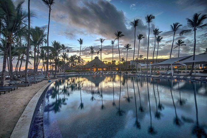 Private Transfer Punta Cana Airport to/from Royalton Punta Cana
