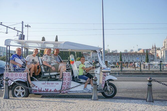 Lisbon Private Tuk Tuk Tour and Hotel Pickup: 2, 3, or 4 Hours