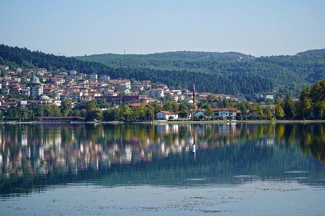 Private Day Trip From Istanbul to Lake Sapanca and Maşukiye Village