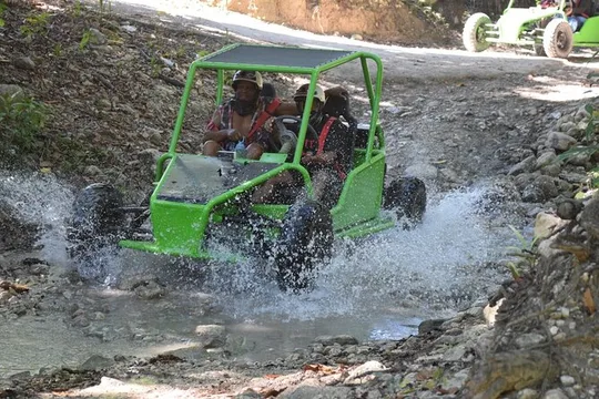 Super Buggies Tour With Pickup