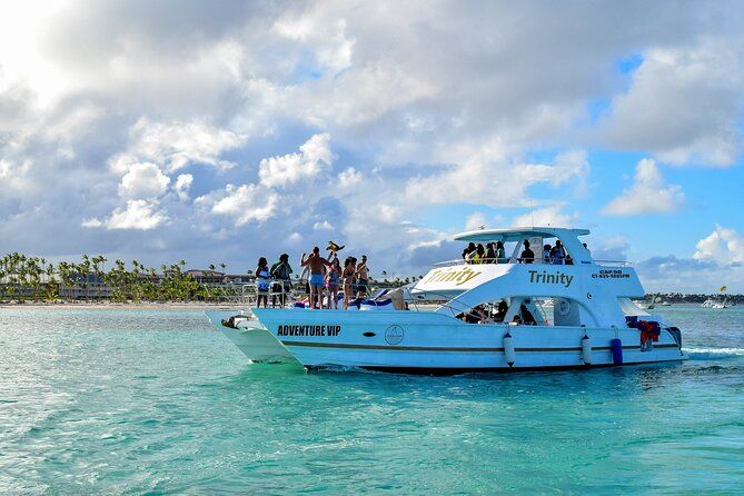 Punta Cana Party Boat and Open Bar (Adults only)