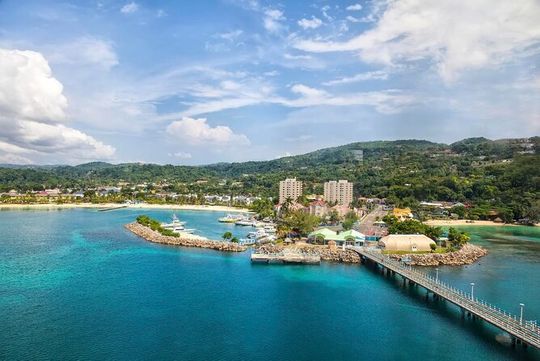Sightseen tour and Souvenir shopping with private transportation in Montego Bay