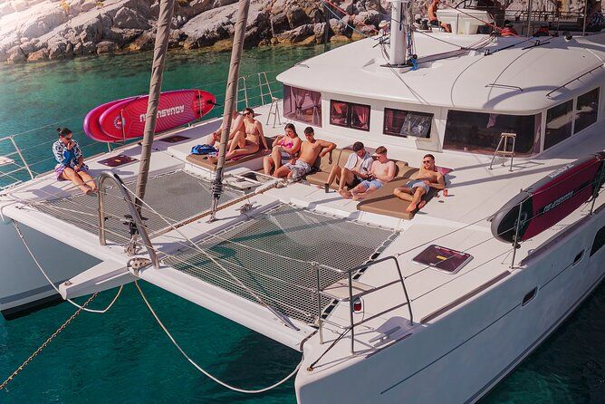 Private Catamaran Cruise to Dia Island with Water Activities