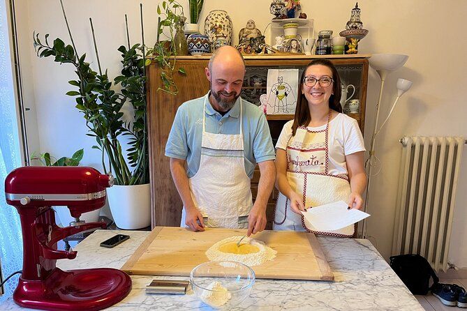 PRIVATE Bologna Market Tour & Pasta Class in Margherita’s Home