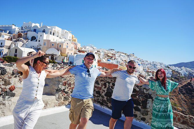 Enchanting Santorini A Journey Through History and Scenery