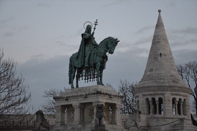 Private Guided Full Day Budapest Tour with Hidden Gems