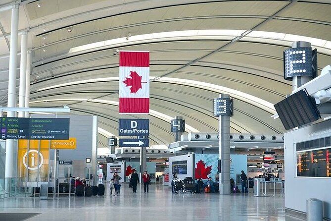 Private YYZ Arrival Transfer-Pearson Airport to Toronto/Misisauga