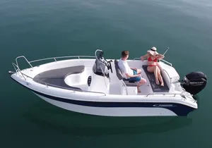 boat trip without a license to the Lérins Islands