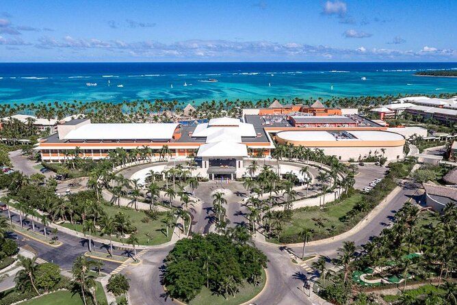 Private Transfer Punta Cana Airport to/from Barcelo Bavaro Palace