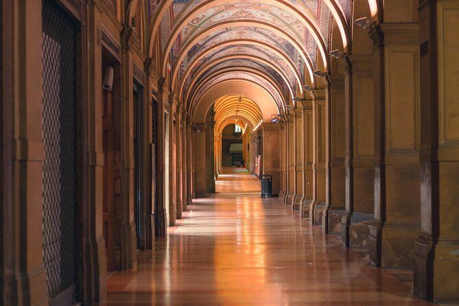 Audio guides to discover Bologna: food, culture, art and history