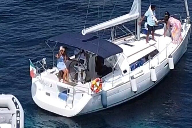 Sailing experience Magdalene Archipelago only Small Groups