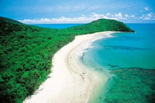 From Cairns: Cooktown, Daintree & Outback 3 Day Small-Group Tour