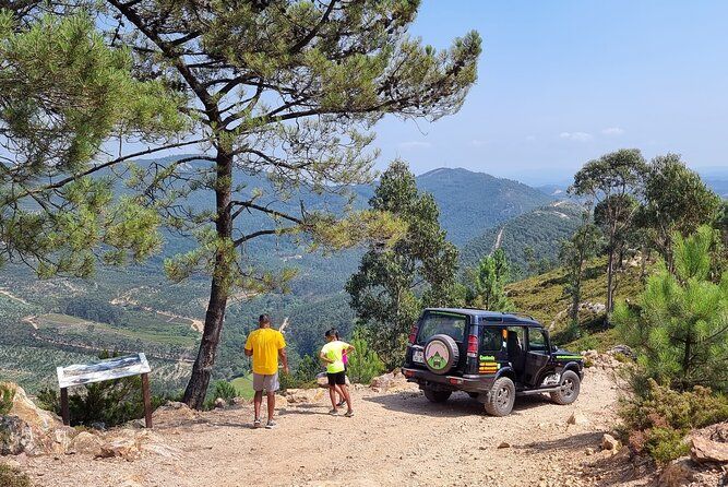 Private 4x4 Mountain Tour from Porto