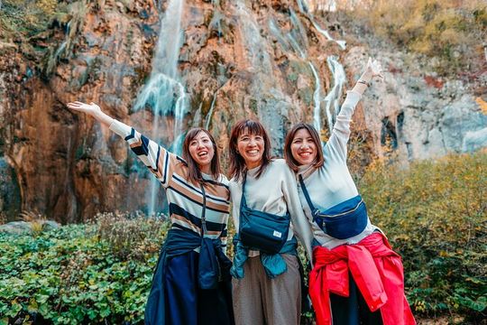 Transfer from Port Miami to Miami Airport. Up to 11 passengers.