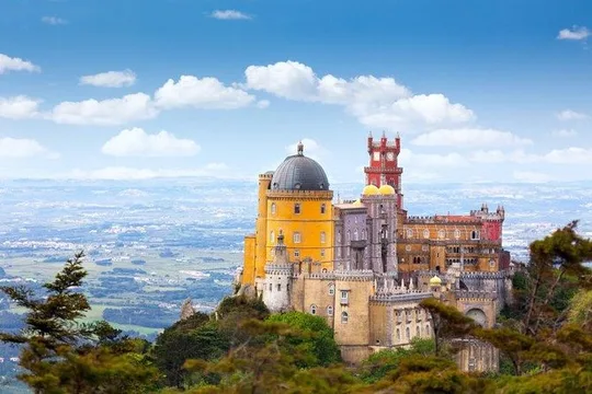 1 day tour of Sintra and Cascais, Palácio da Pena, Quinta da Regaleira....