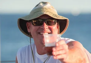 Sunset Boat Tour Includes Open Bar and Dinner