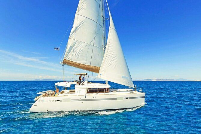 Heraklion Private Sailing Catamaran Cruise to Dia with Lunch
