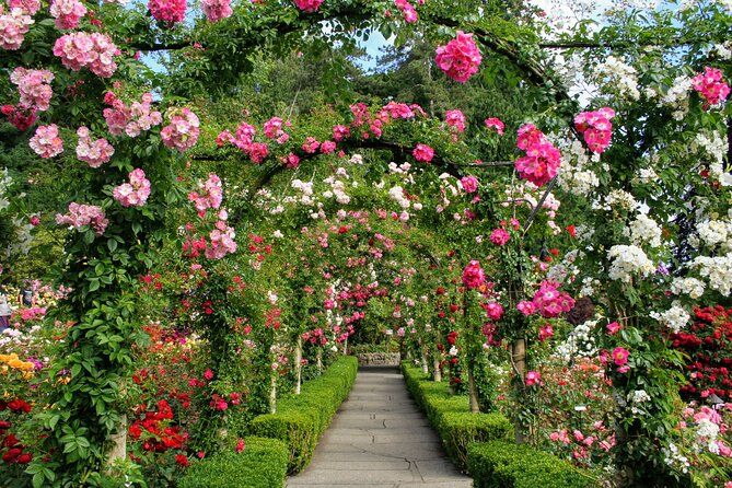 Private Butchart Gardens + Gardens at HCP Tour